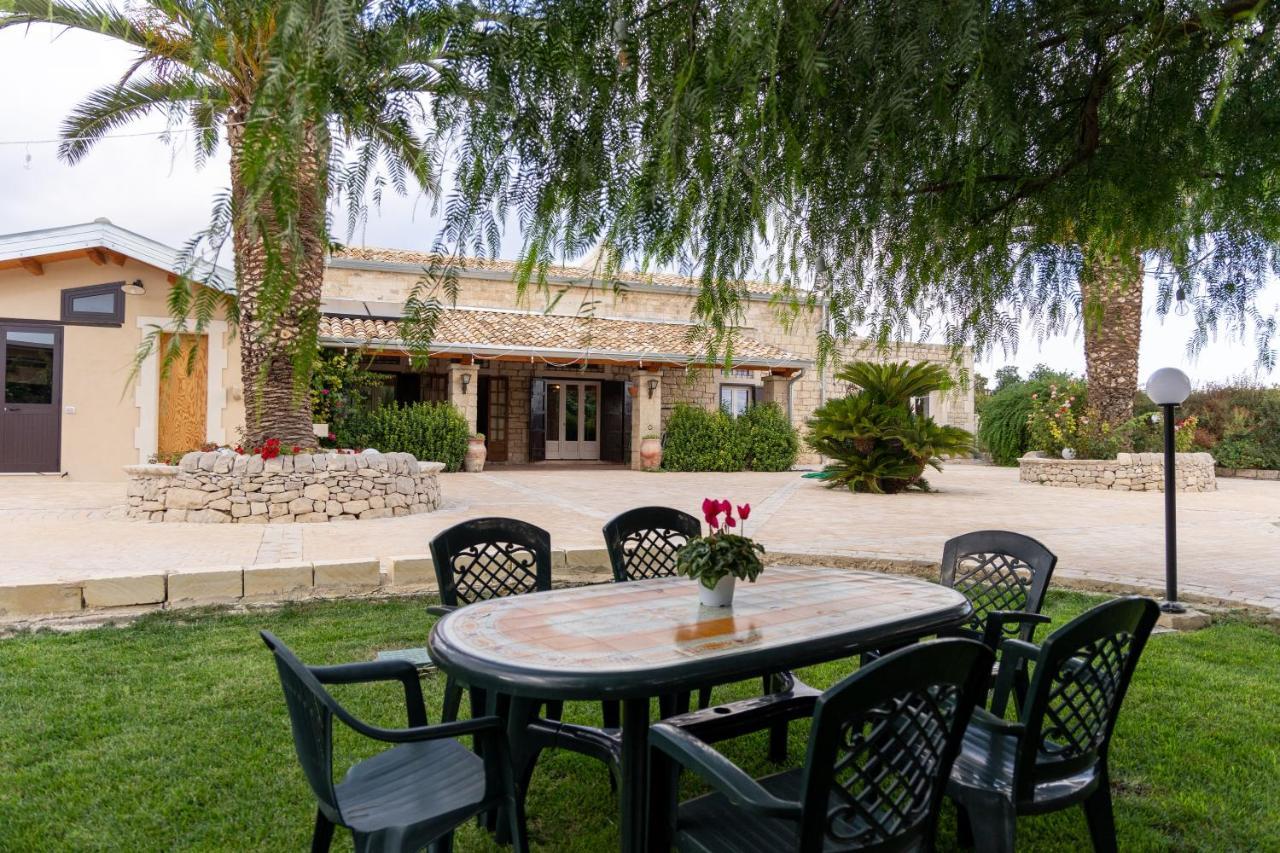 Casale Della Contea Guest House Modica Eksteriør bilde